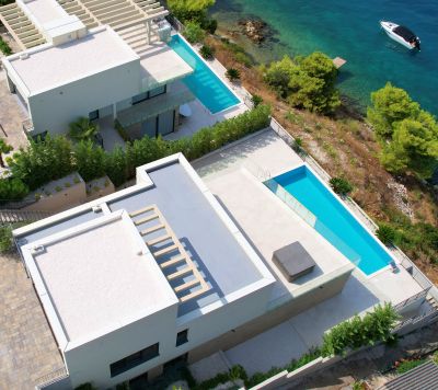 Villa 2